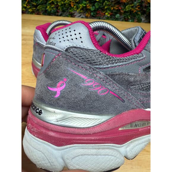 New Balance 990v3 Breast Cancer Awareness Running Shoes Gray Pink Womens 9.5 - Picture 9 of 11